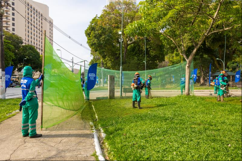 Belém Limpa - Mutirão de limpeza chega a 22 praças da cidade